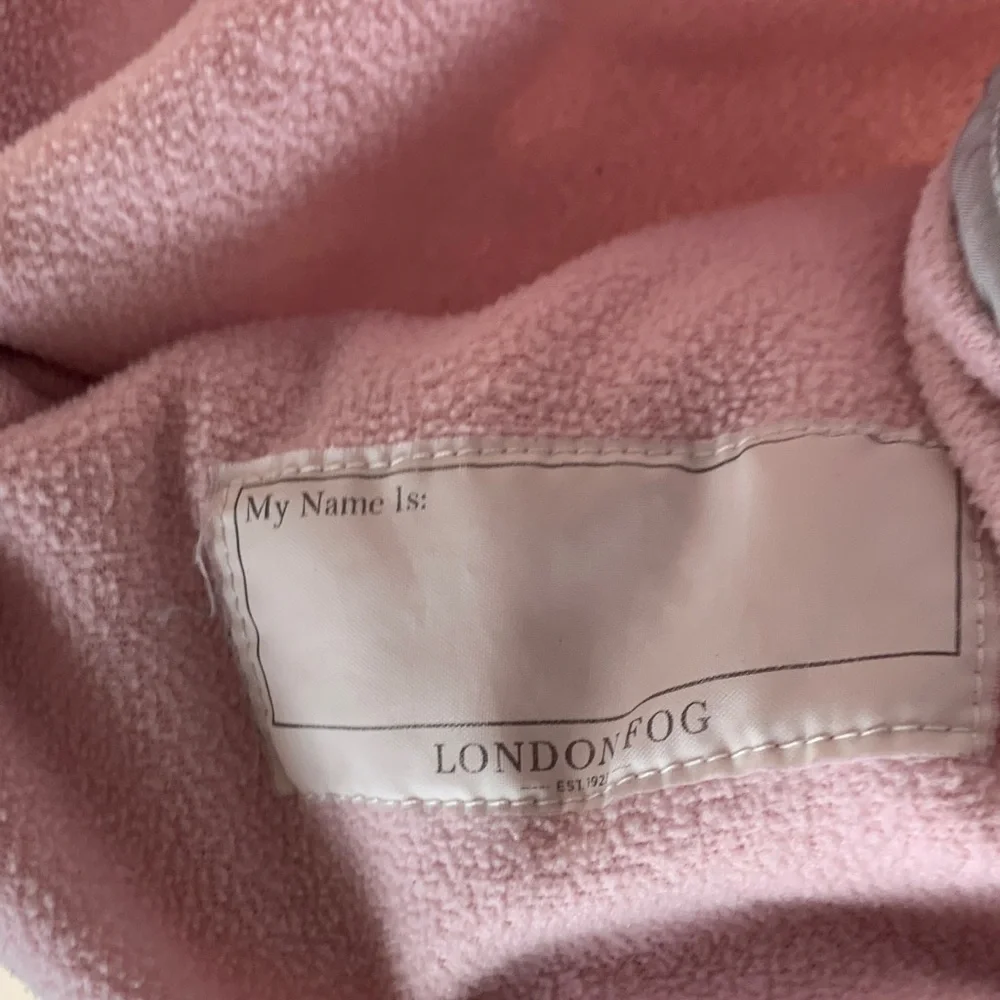 London Fog Gray Heart Pattern LOVE Embroidered Girls Raincoat 5-6 M Fall Travel
